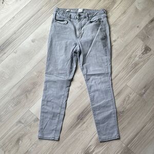 Universal Thread High Rise Skinny Jeans Size 12 12/31R